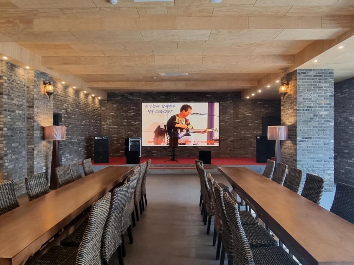 Ramada By Wyndham Suanbo Hotel Chungju Ngoại thất bức ảnh