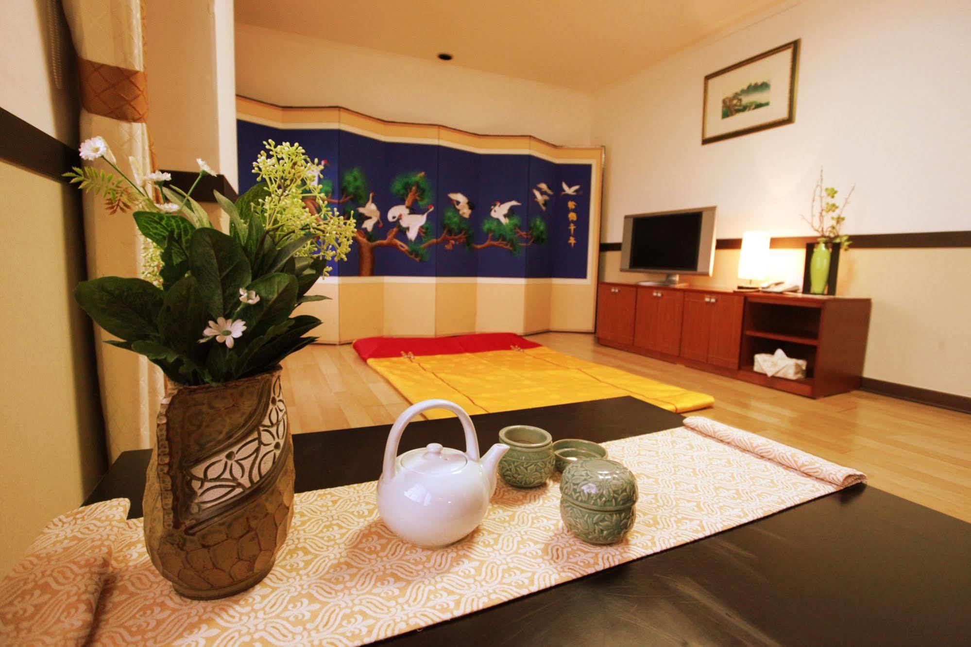 Ramada By Wyndham Suanbo Hotel Chungju Ngoại thất bức ảnh